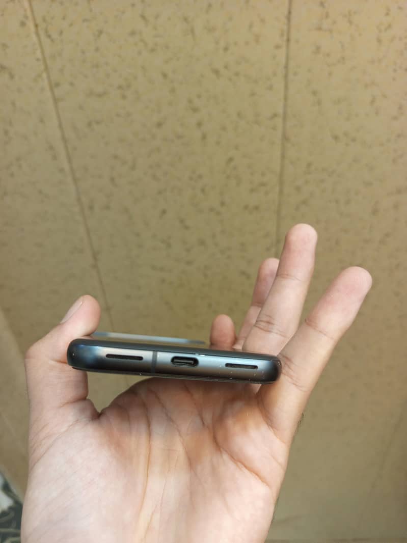 Google Pixel 8a 2