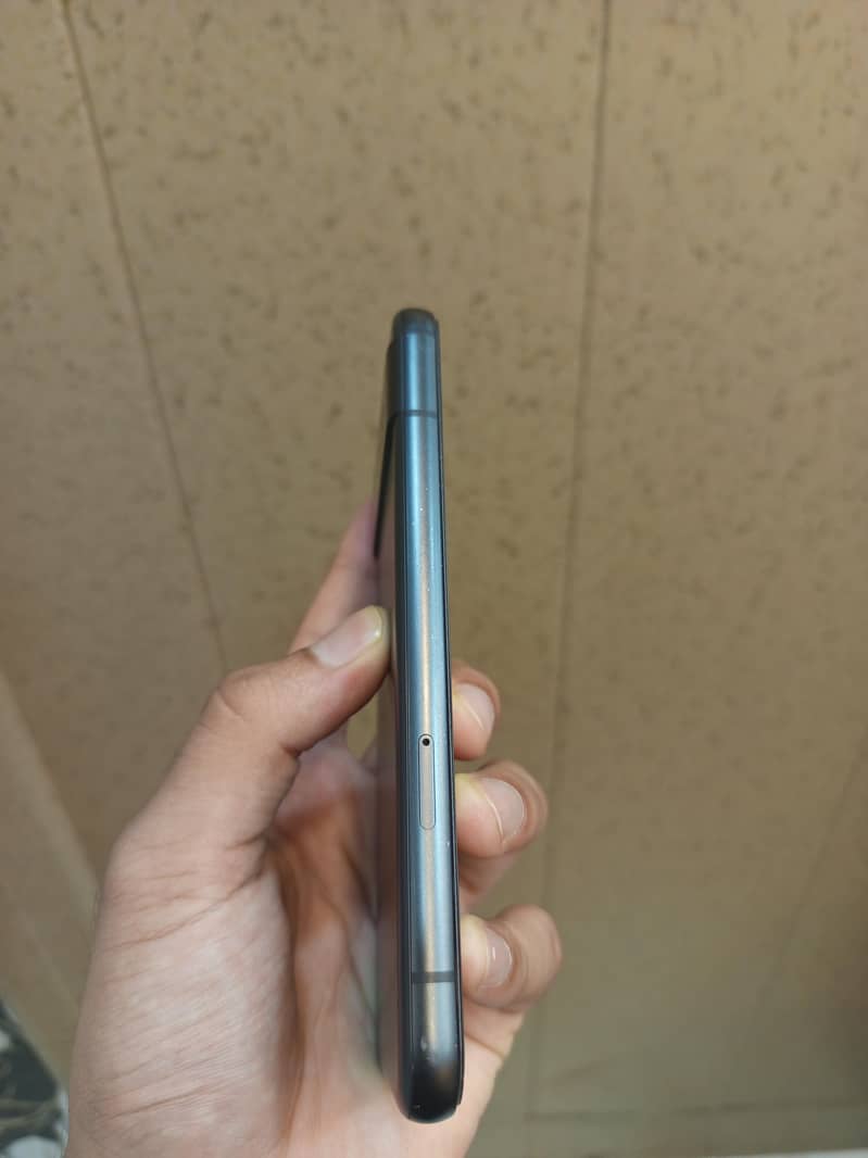 Google Pixel 8a 3