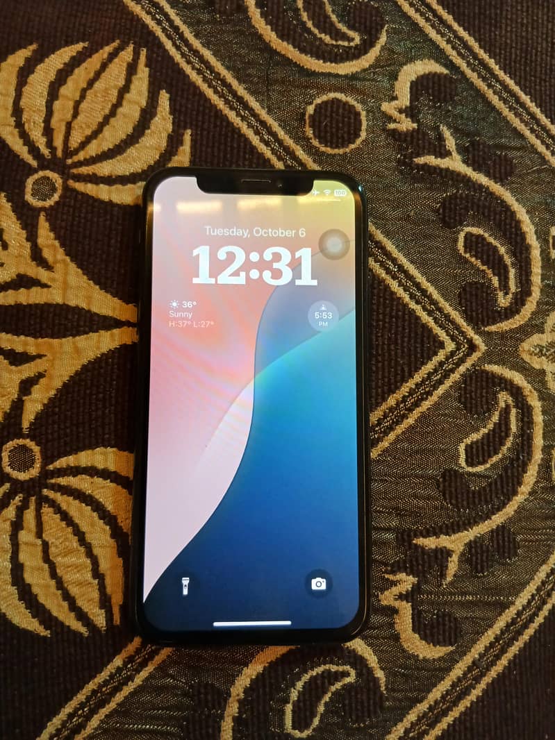 Apple iPhone XS 0