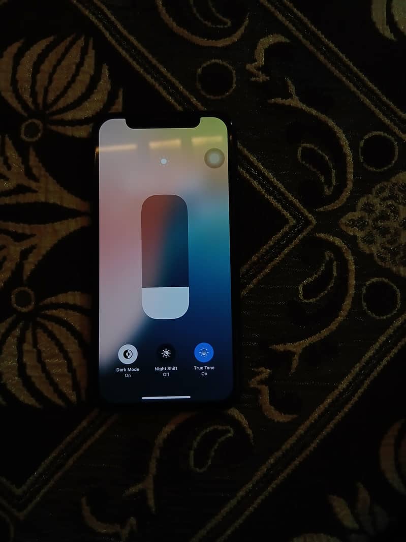 Apple iPhone XS 1