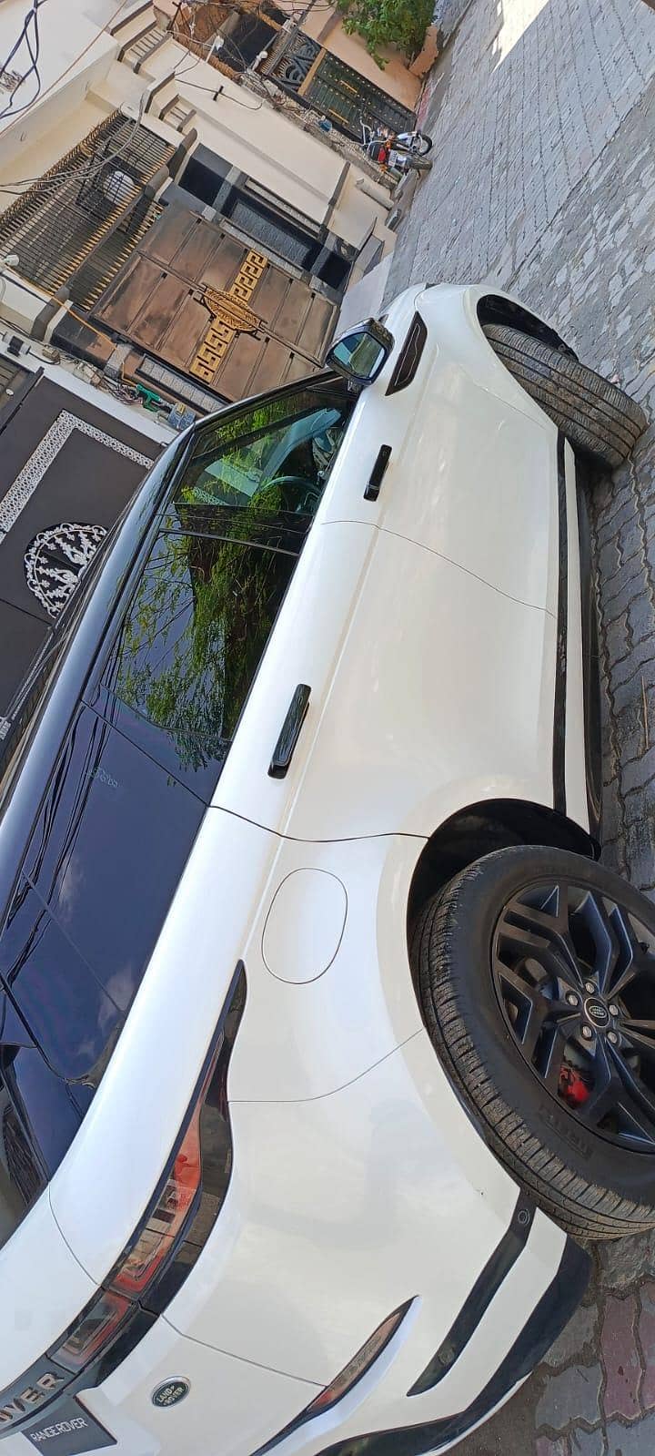 Range Rover Evoque 2021 4