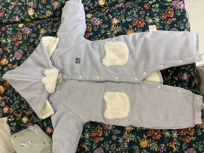 Warm clothes of 1 year old baby