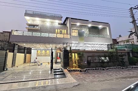 Prime Location 10 Marla House Up For sale In Al Rehman Phase 2 - Block C