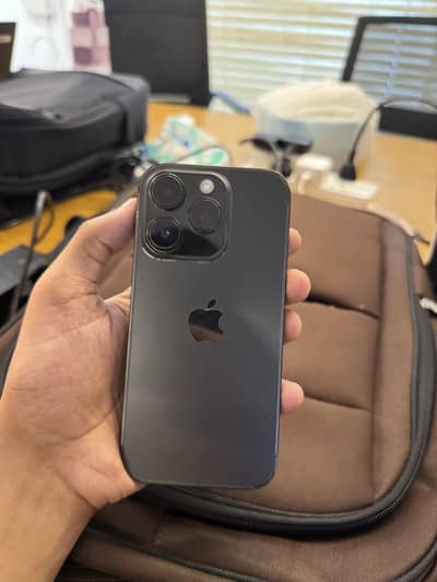 iPhone 14 Pro factory unlock
