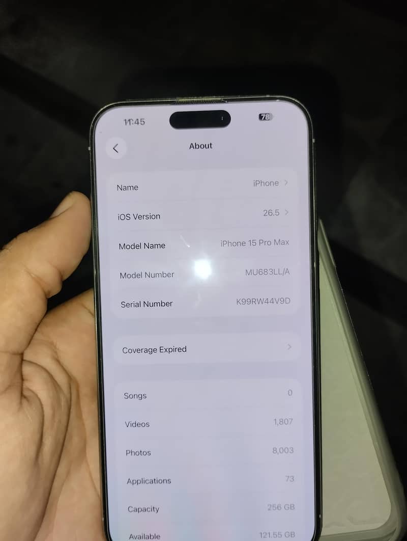 Apple iPhone 15 Pro Max 2