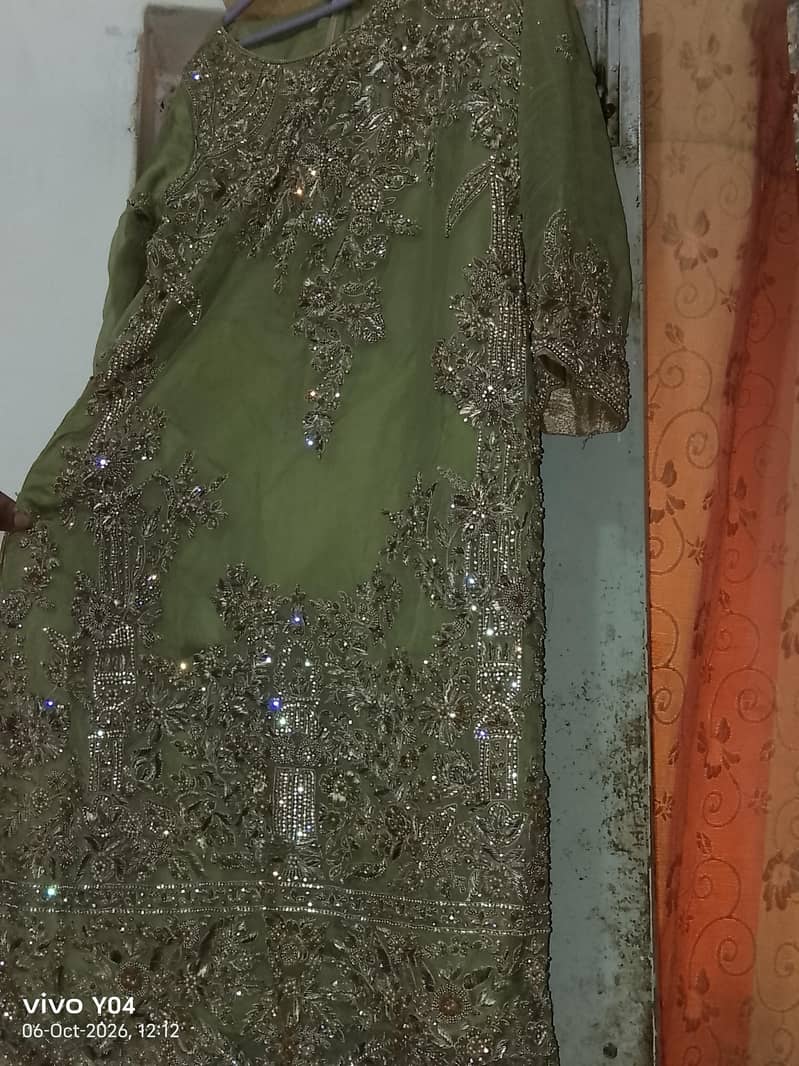 mehndi function dress 4