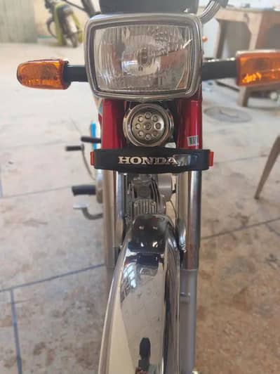 Honda CD70 2027 Model