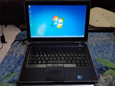 Dell latitude E6320 laptop core i3 2nd 4 GB or 120 GB of SSD for sell