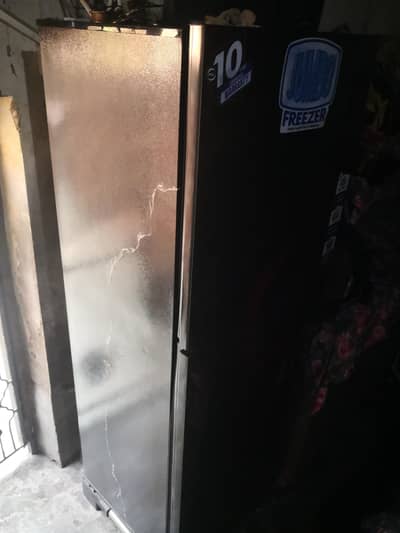BRAND NEW  FREEZER