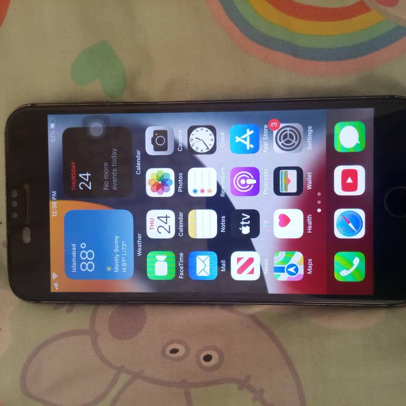 Apple iPhone 7 Plus 0