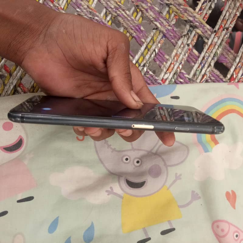 Apple iPhone 7 Plus 3