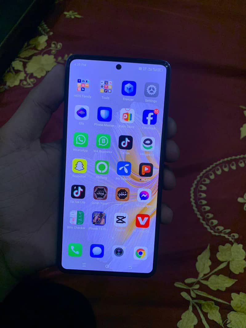 Tecno CAMON 20 7