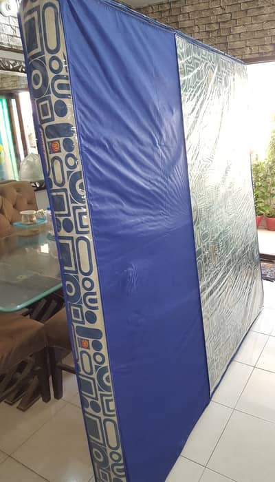 Master Molty Foam Mattress Just Like New (King Size 6 ft x 6.5 ft)