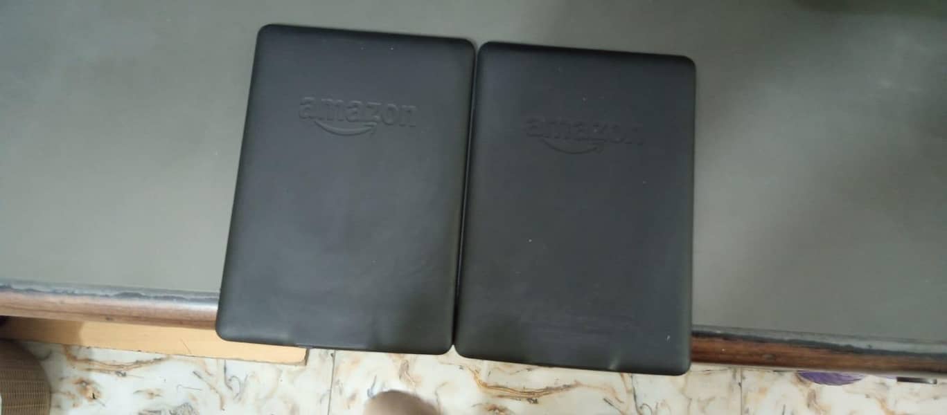 Kindle E Reader 6th & 7th Generation Paperwhite. 3