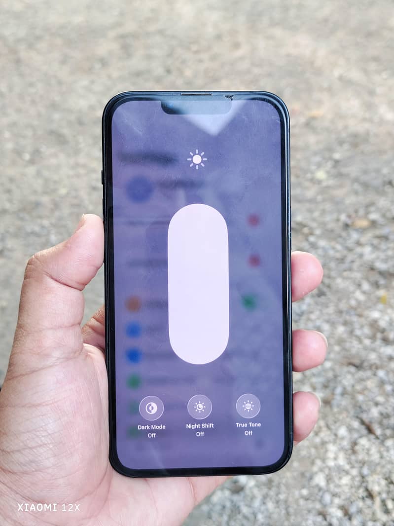 Apple iPhone 13 4