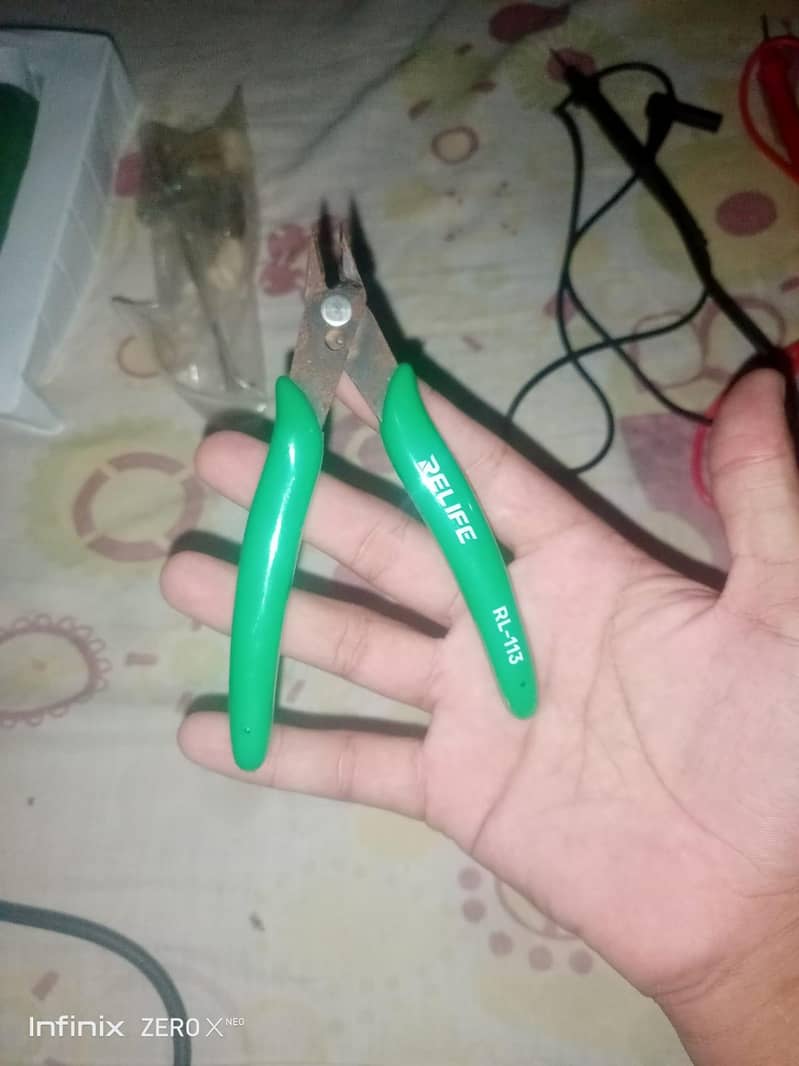 mobile repairing set 4