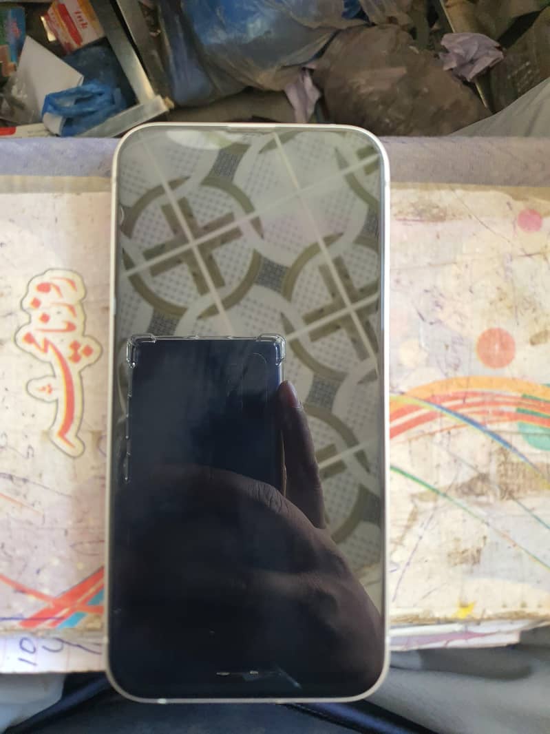 Apple iPhone 13 3
