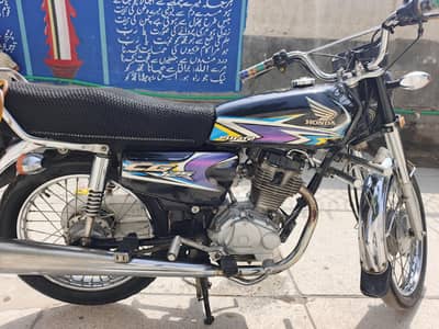 Honda 125 Black 2020 Model Lush Condition