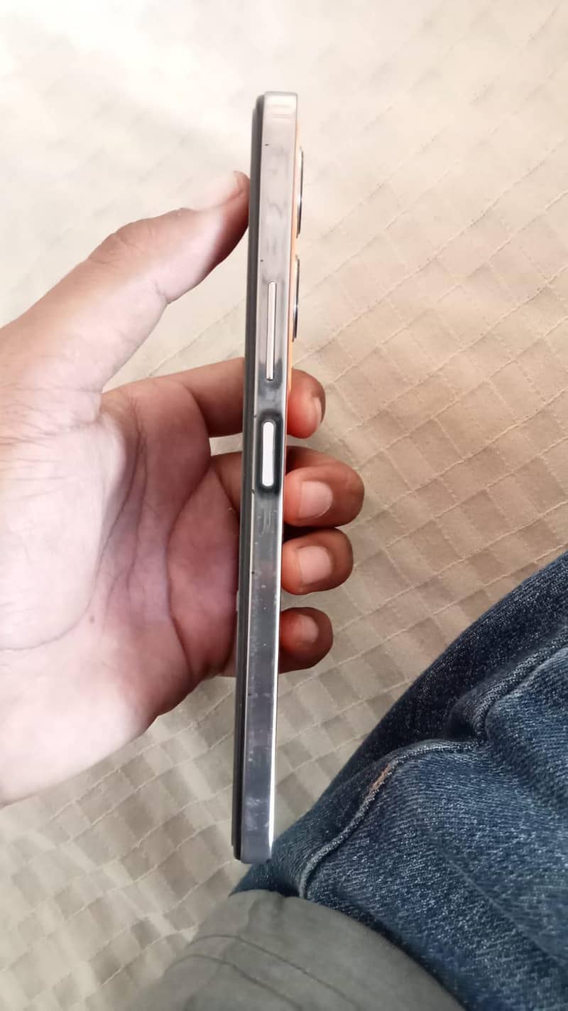 Infinix Note 30 2
