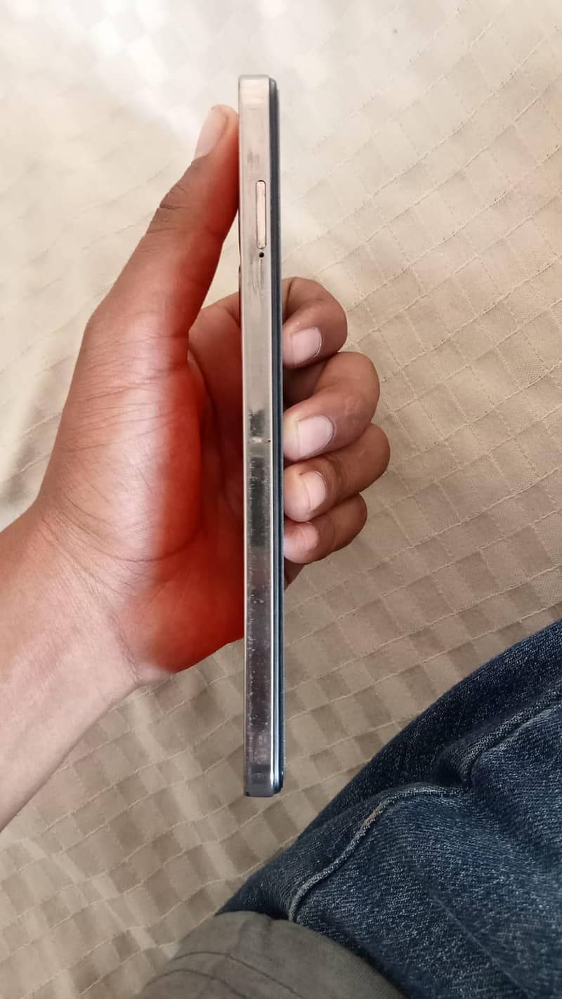 Infinix Note 30 3