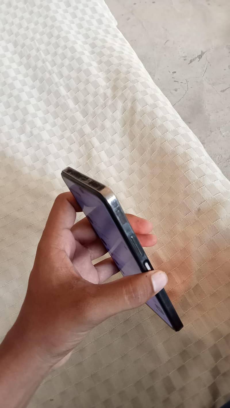 Infinix Note 30 10