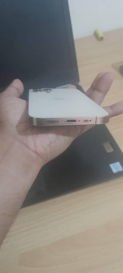 Apple iPhone 12 Pro