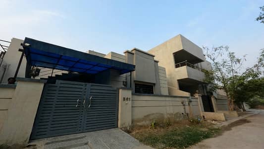 House Of 240 Square Yards Banglow Without Basement Is Available For Sale In Saima Luxury Homes Saima Luxury Homes