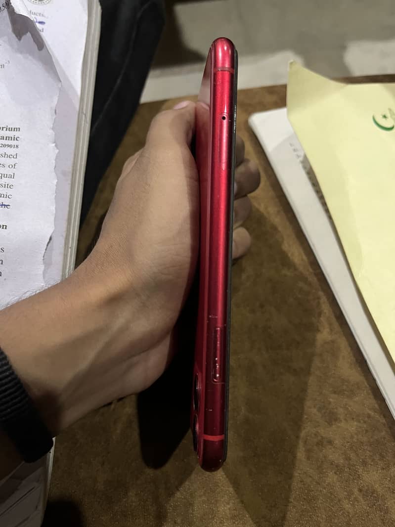 Apple iPhone 11 5