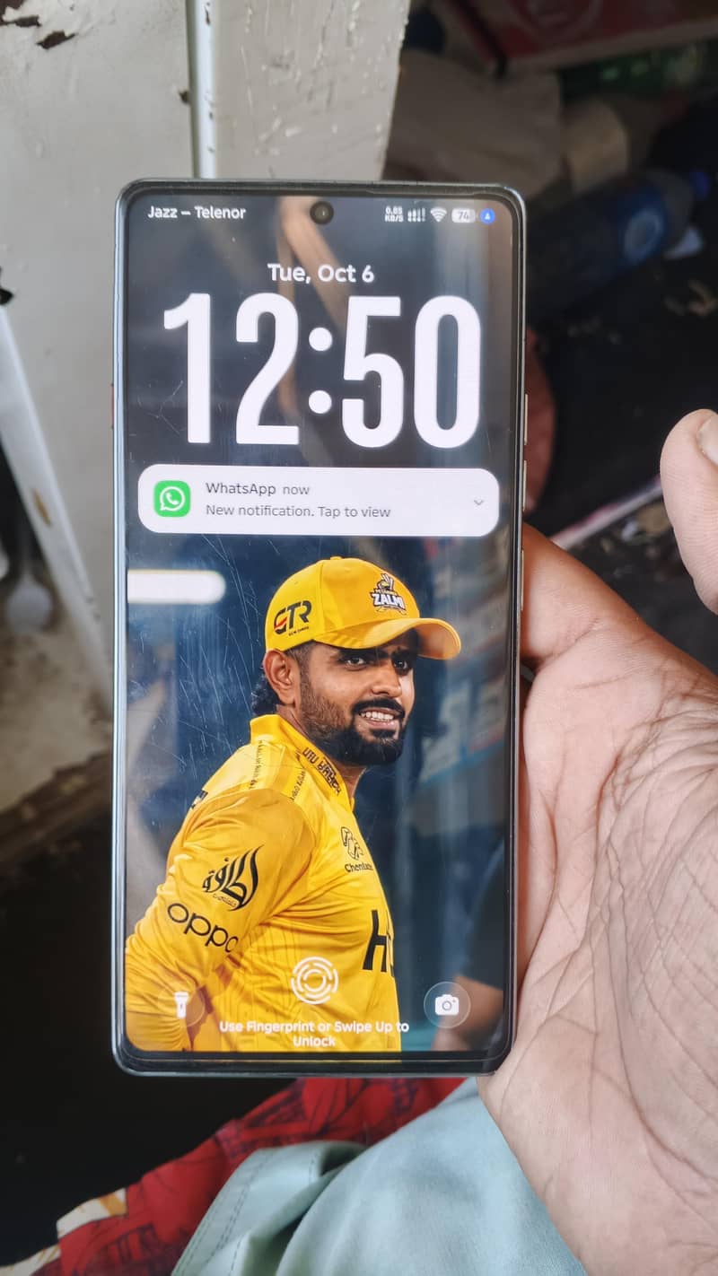 Tecno CAMON 40 1