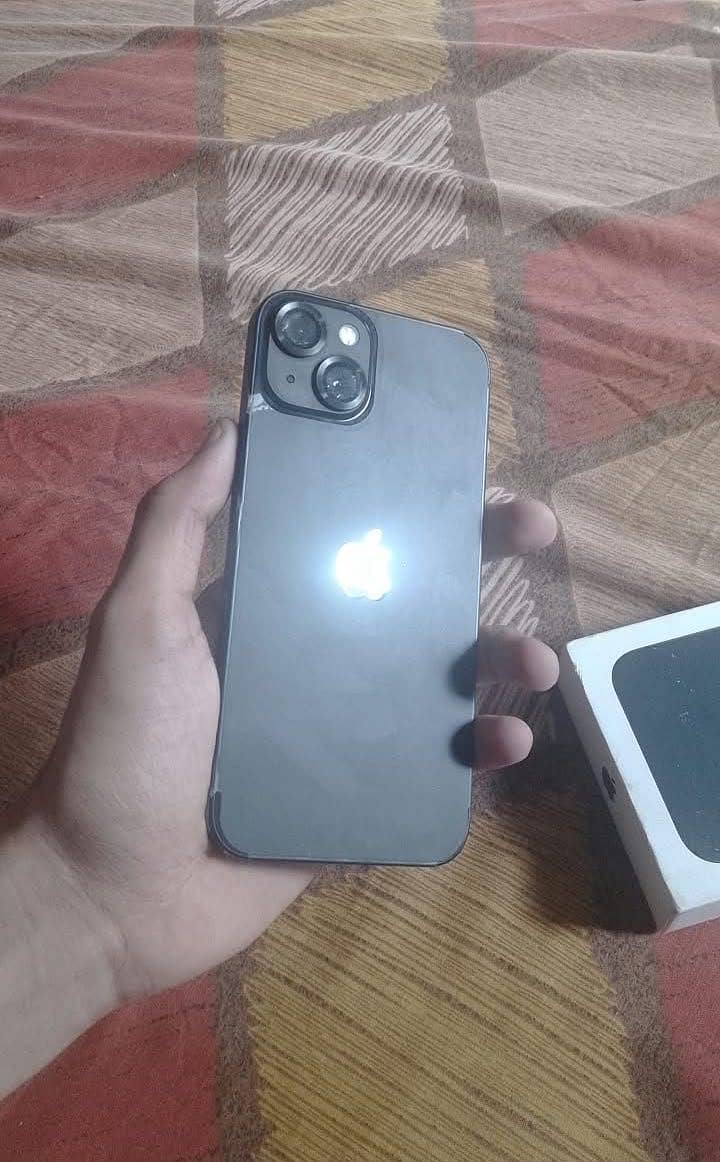 Apple iPhone 13 5