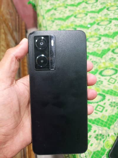 OPPO A57