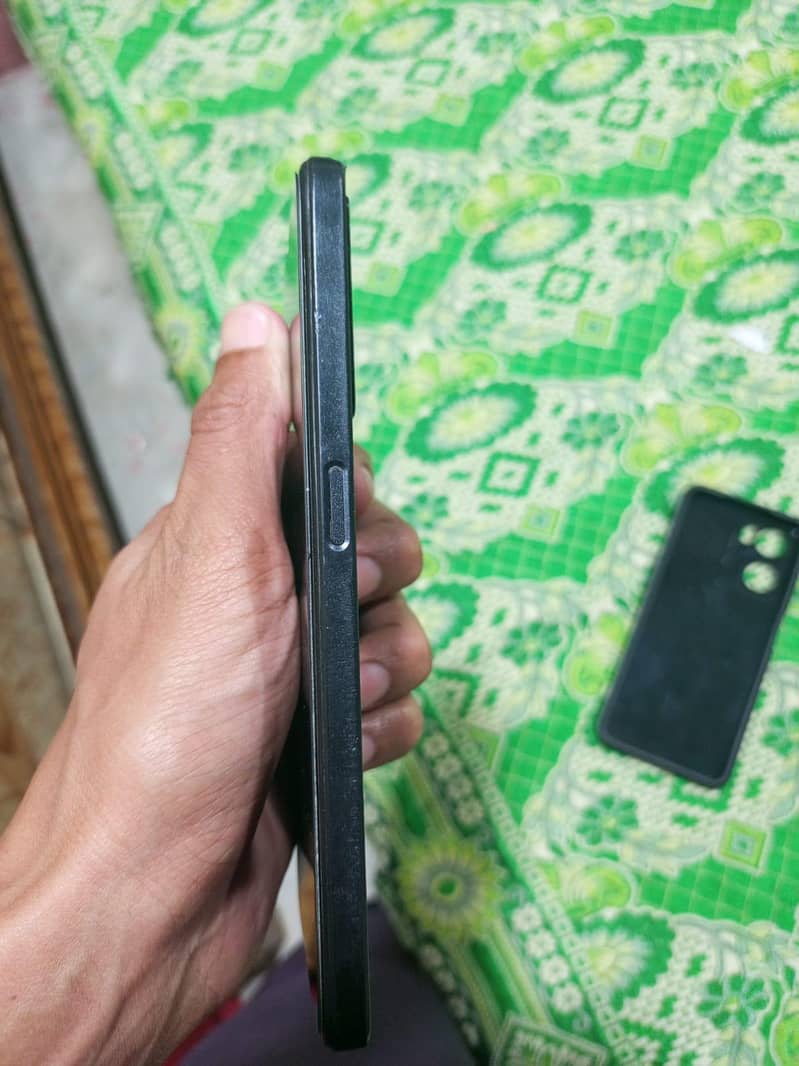 OPPO A57 4