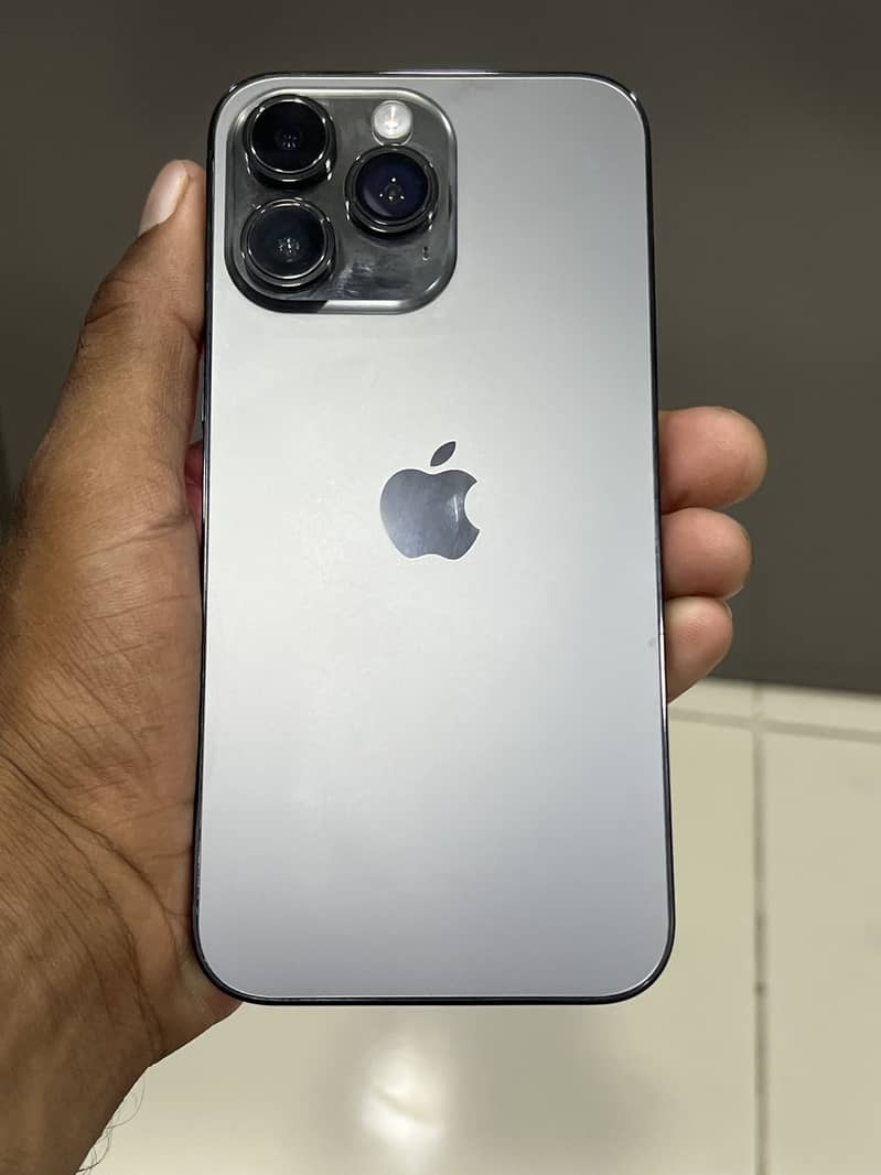 iPhone 14 Pro Max jv 3