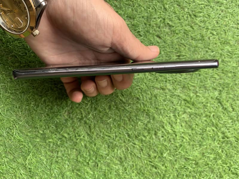 Tecno Spark 20 Pro Plus 4