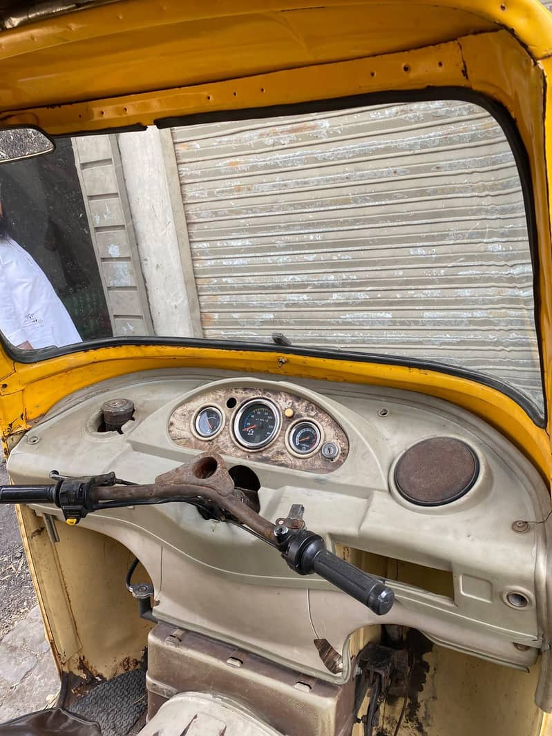 loader rikshaw 4