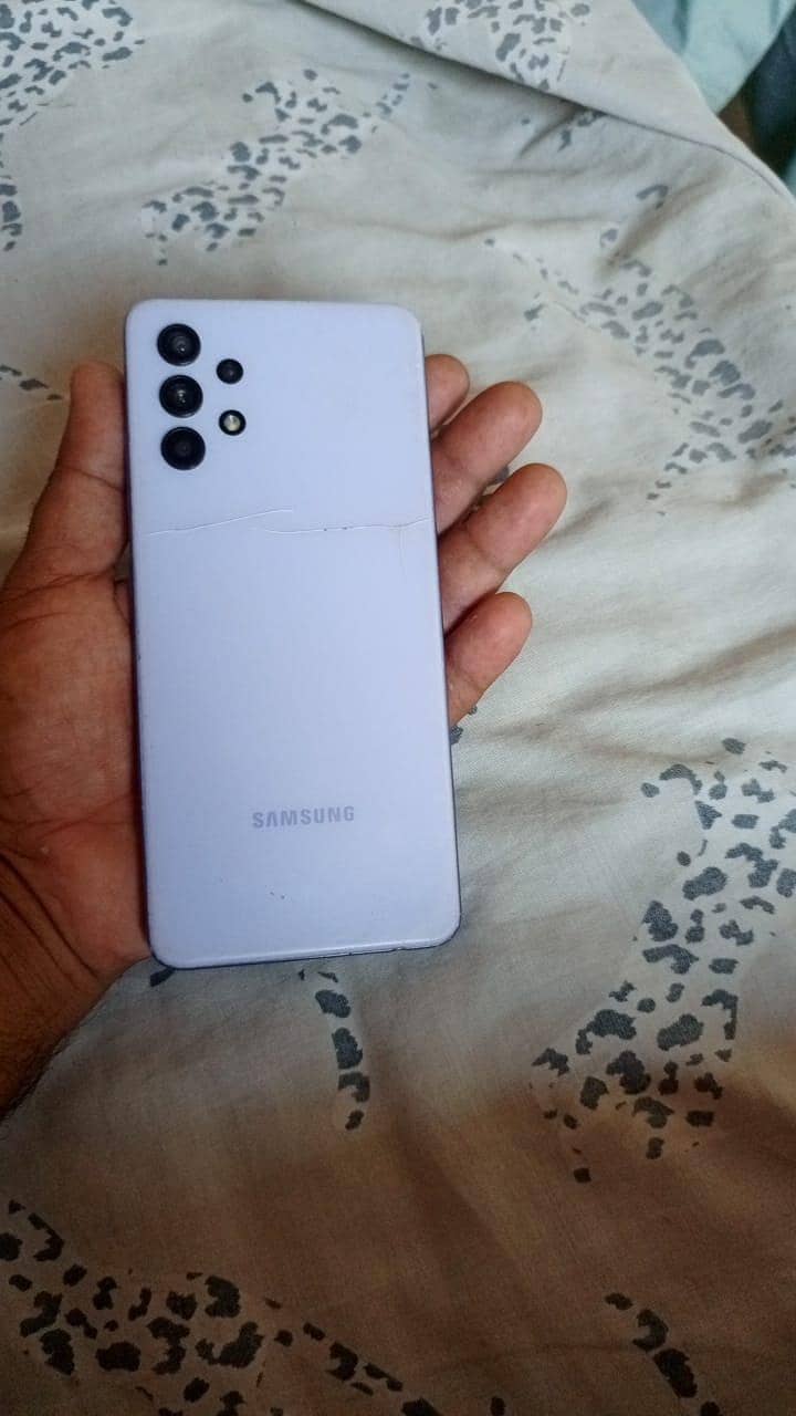 Samsung Mobile A32 0