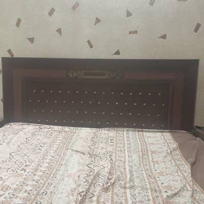 Double bed with side tables