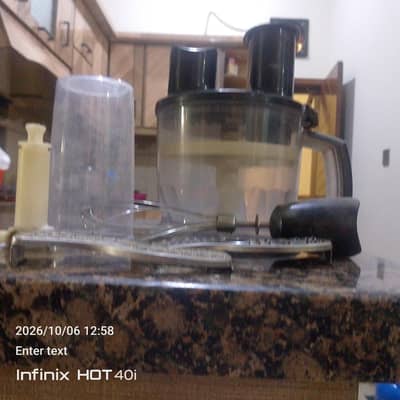 Hand blender