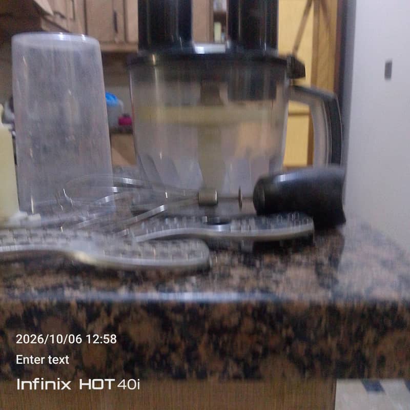 Hand blender 2