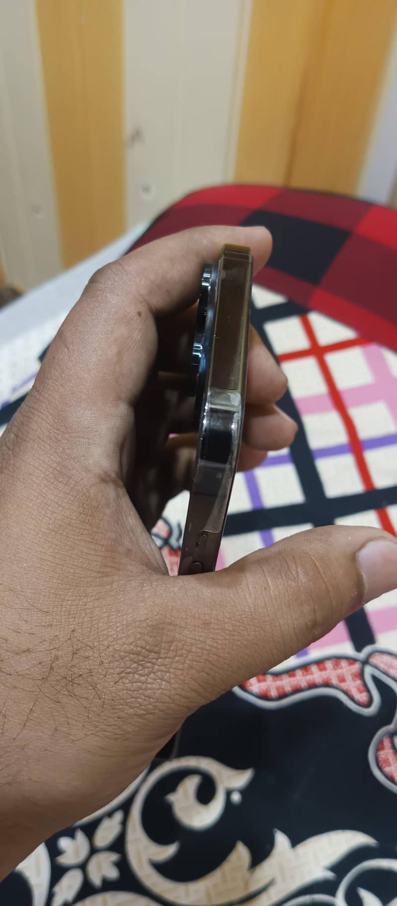 Apple iPhone 13 Pro Max 1