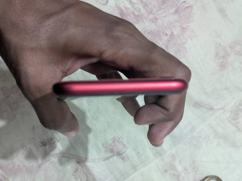Apple iPhone SE 3
