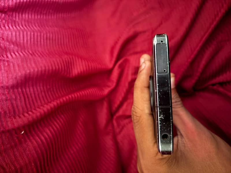 Sharp Aquos R7 exchange possible 1