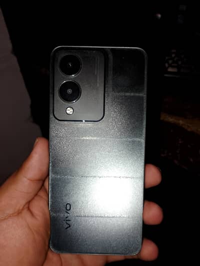 Vivo Y17s