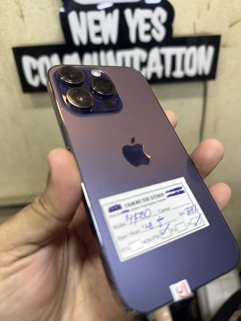 Apple iPhone 14 Pro 0