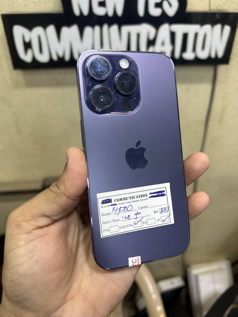 Apple iPhone 14 Pro 1
