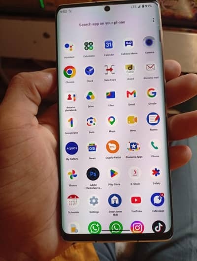 Sharp Aquos R6