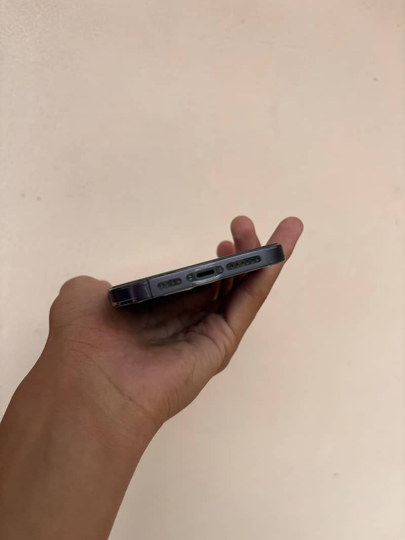 Apple iPhone 14 pro max 3