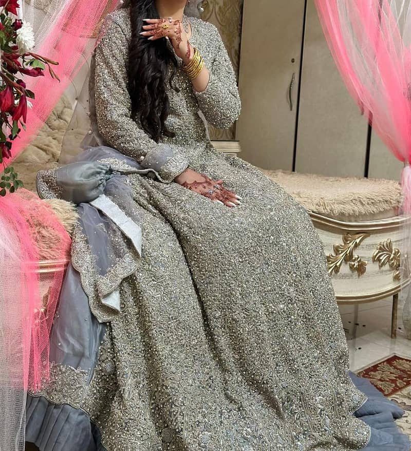 good condition is number par call kary 03454443725 0