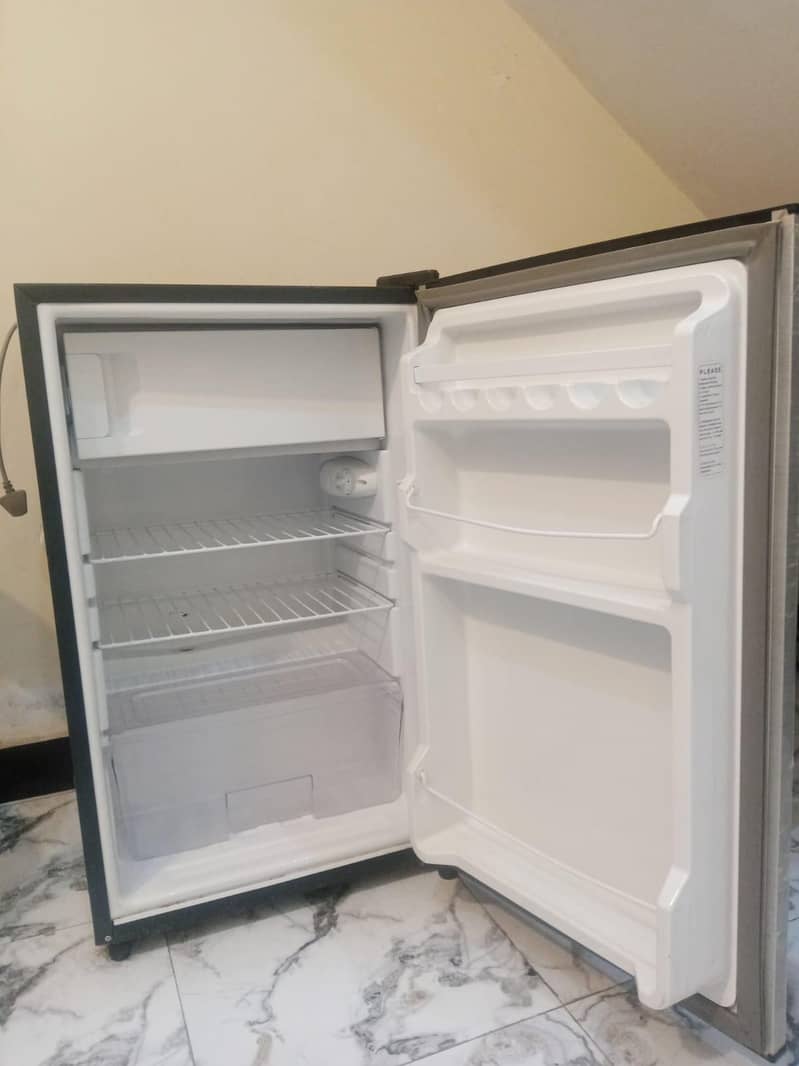 VIP BED FRIDGE 2