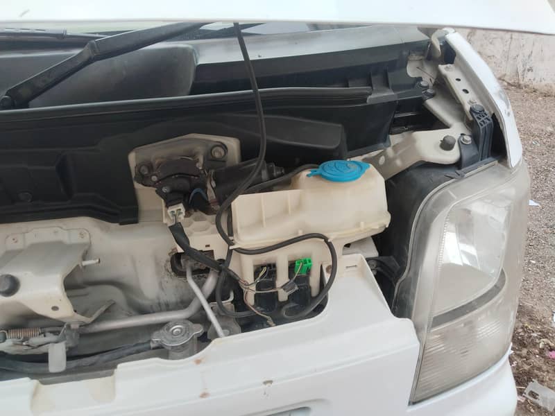 Suzuki Every 2012 10